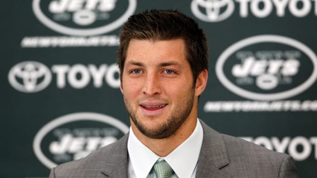 tim-tebow-two-sport-athletes.jpg